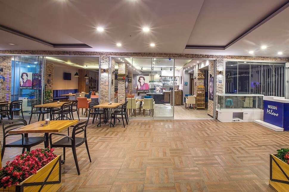 Een foto van de faciliteiten bij Hawaii Suite Beach Hotel