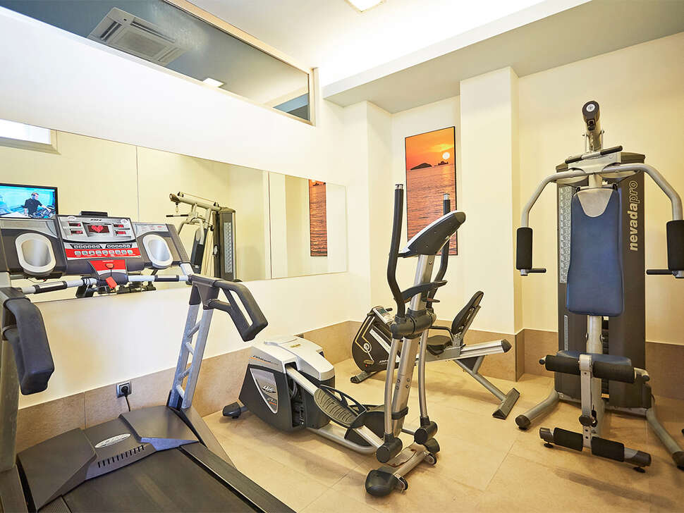 Een foto van de faciliteiten bij Invisa Hotel La Cala