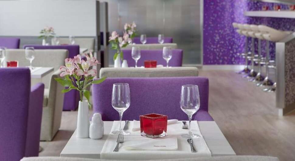 Ein Foto IntercityHotel Hamburg Dammtor-Messe