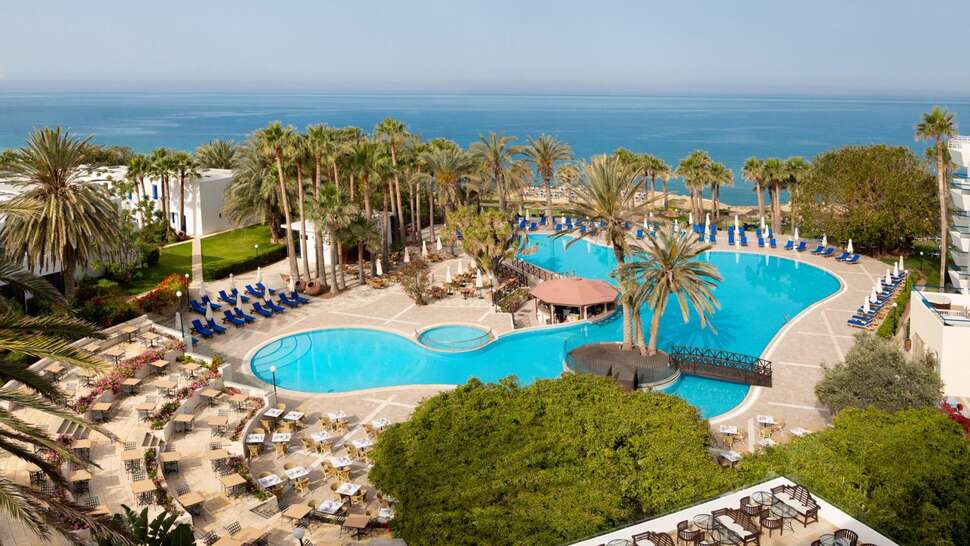 Een foto van een overzicht van Hotel Azia Resort & Spa