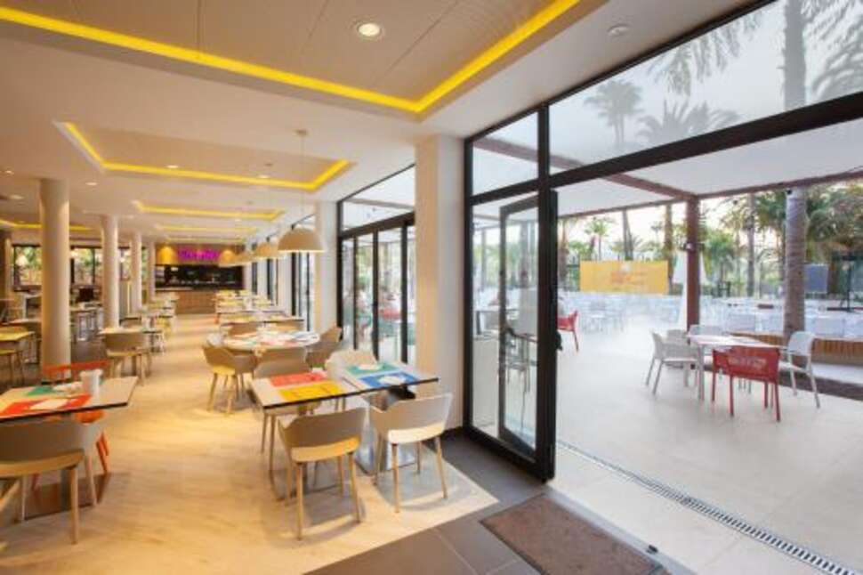 Een foto van de faciliteiten bij Abora Continental by Lopesan Hotels
