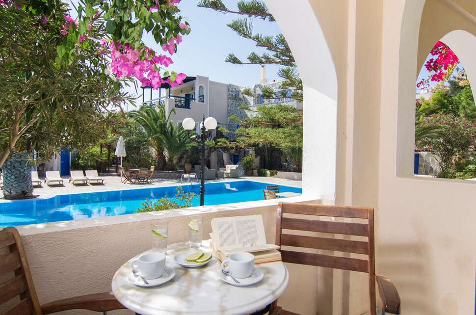 Een foto van het zwembad bij Paradise Resort