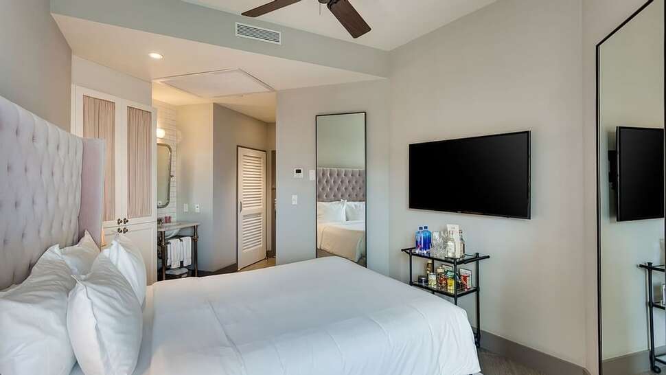 Een foto van The Plymouth Miami Beach