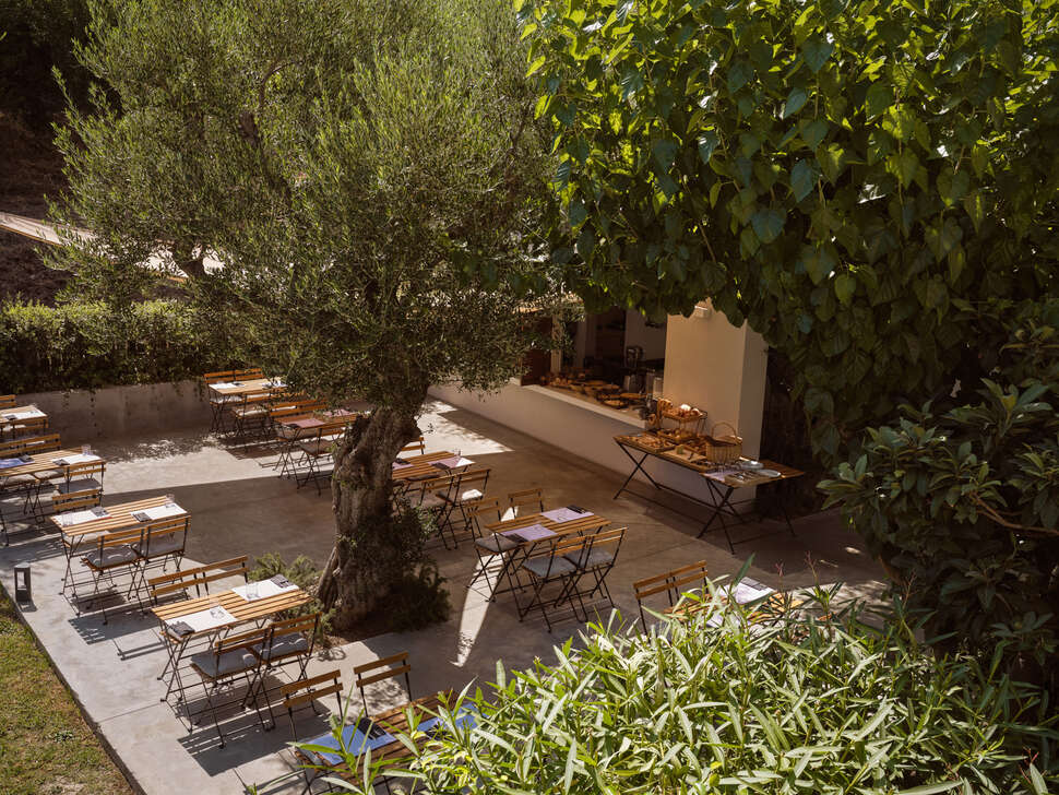Een foto van New Beach Hotel