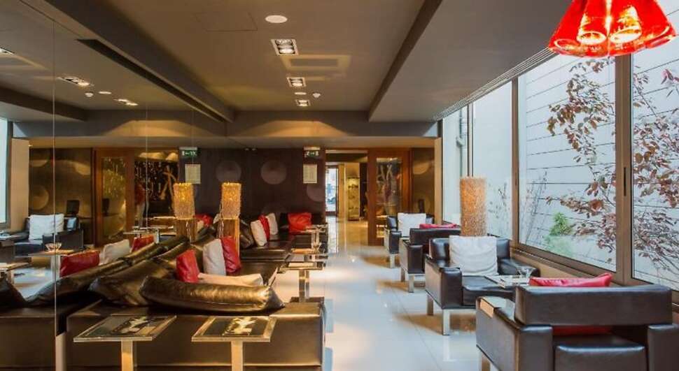 Een foto van het interieur van Porto Trindade Hotel