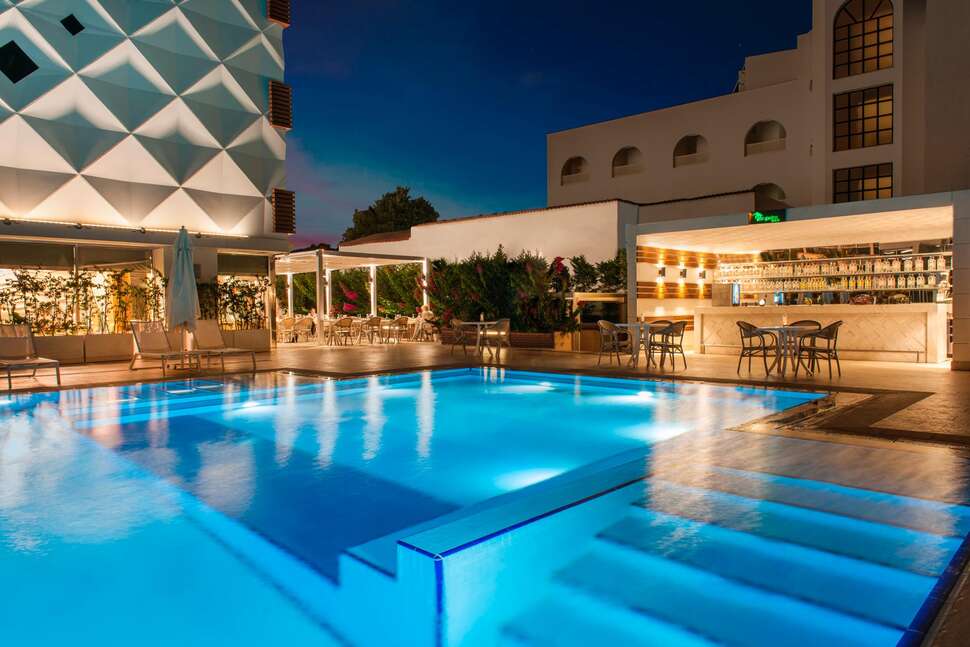 Een foto van het zwembad bij Elite World Marmaris Hotel