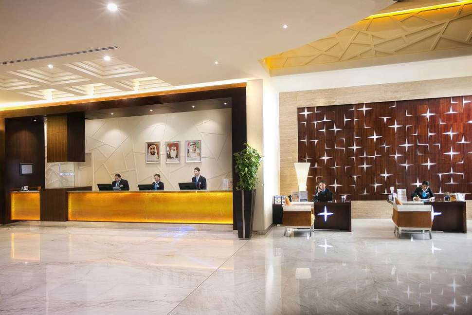Een foto van het interieur van Marriott Hotel Production City Dubai