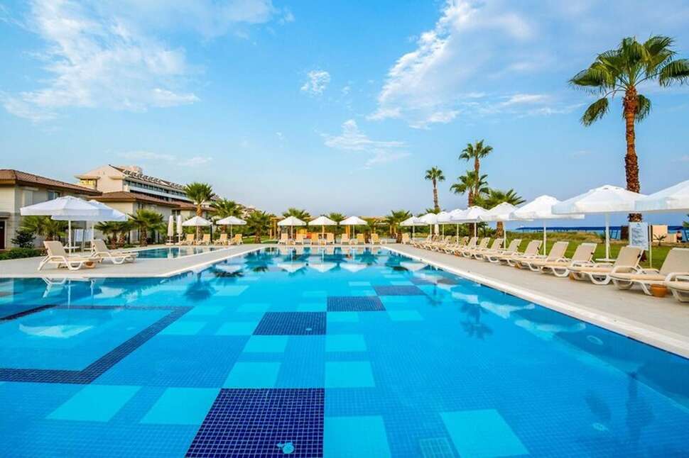 Ein Foto vom Pool im Crystal Boutique Comfort Collection