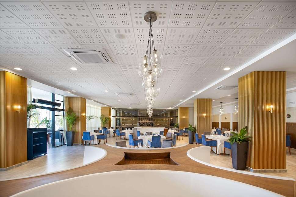 Een foto van het interieur van Serenade Punta Cana