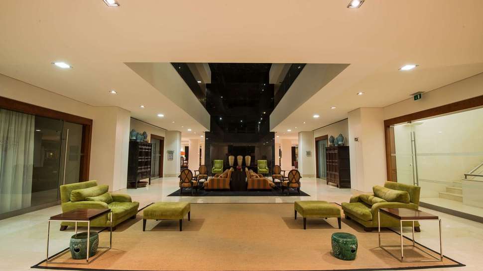 Een foto van het interieur van Azoris Royal Garden Hotel