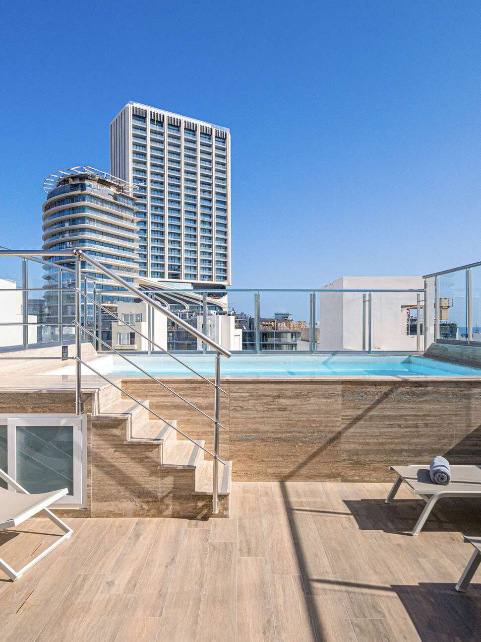 Ein Foto Hotel Scirocco St. Julian's Affiliated by Melia