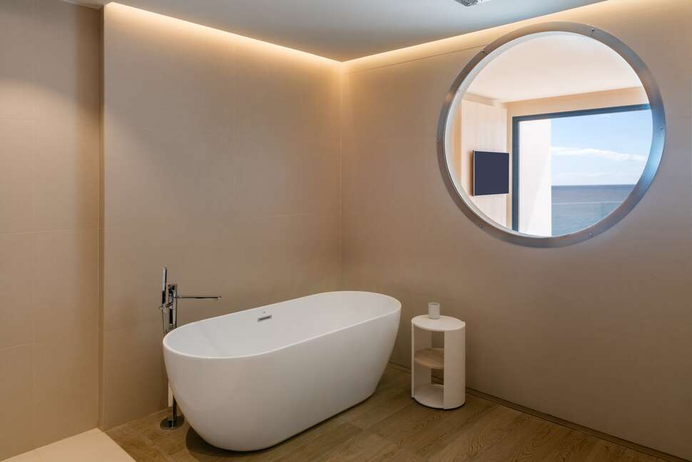 Ein Foto Royal Marina Suites
