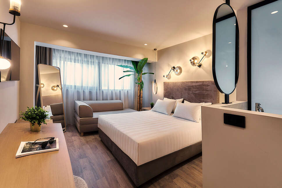 Een foto van Enorme Epavli Urban Living