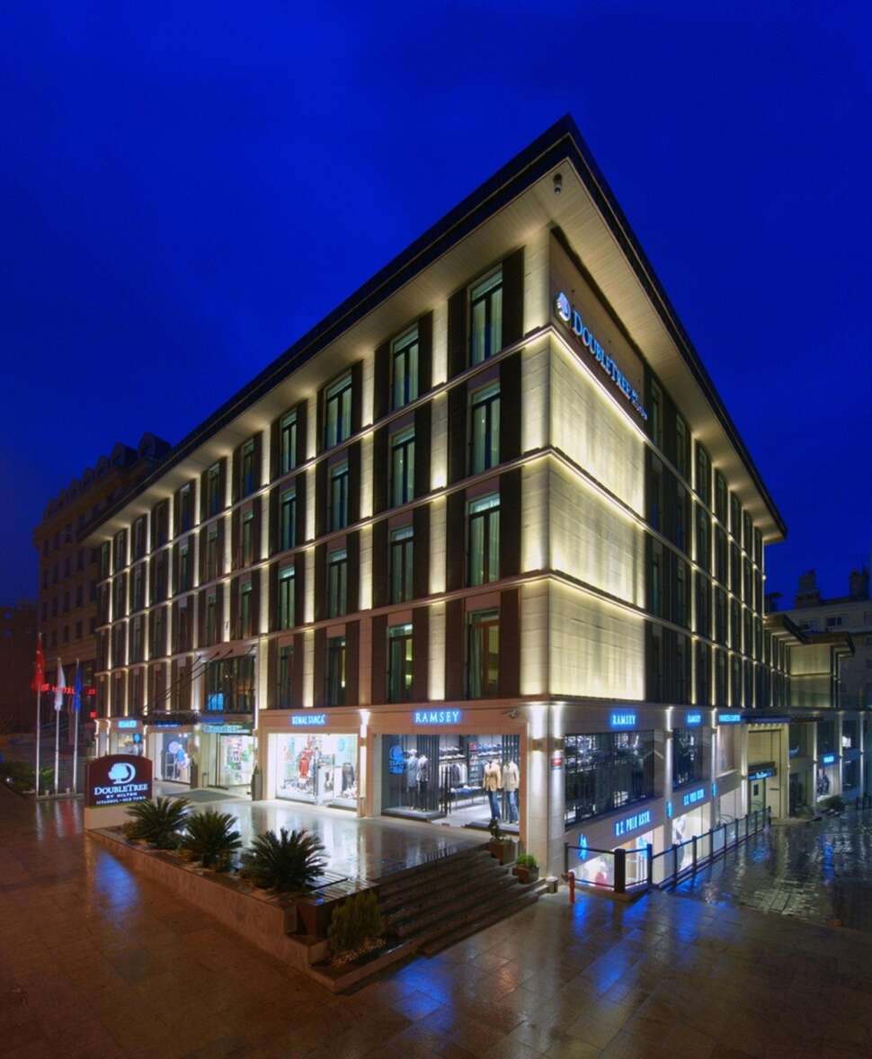 Ein Foto von einer Übersicht des DoubleTree by Hilton Hotel Istanbul Old Town