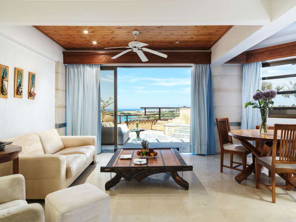 Ein Foto Coral Beach Hotel & Resort