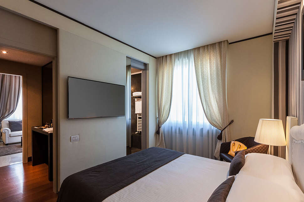 Ein Foto TH Roma Carpegna Palace Domus Mariae Hotel