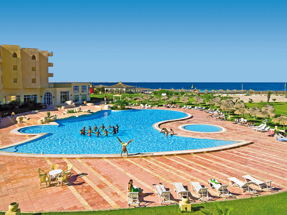 Ein Foto vom Pool im Skanes Serail