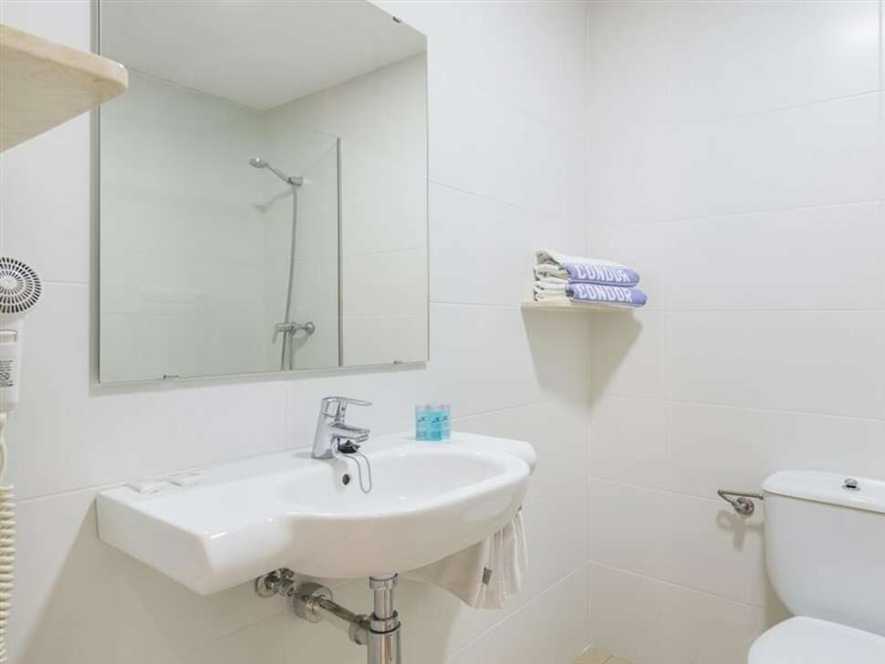 Ein Foto Hotel Condor
