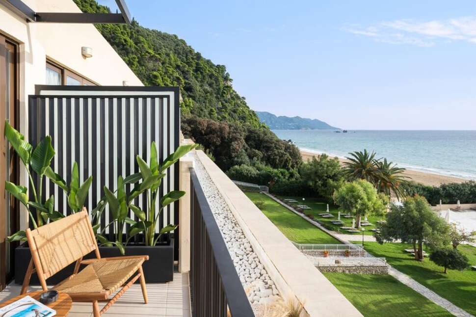 Een foto van Domes of Corfu