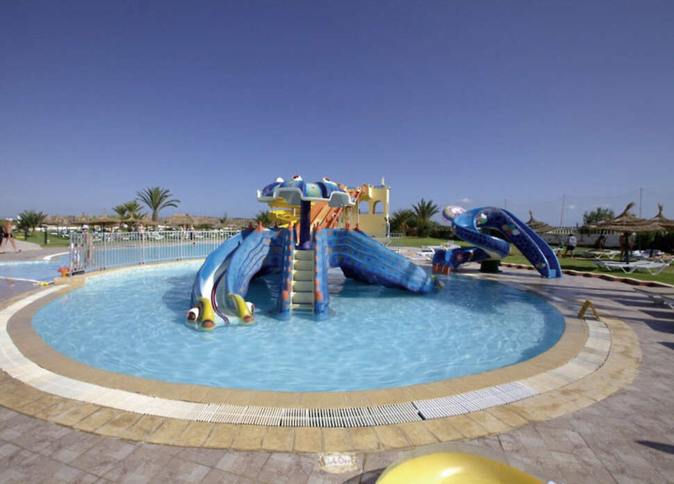 Ein Foto vom Pool im Le Soleil Bella Vista Hotel