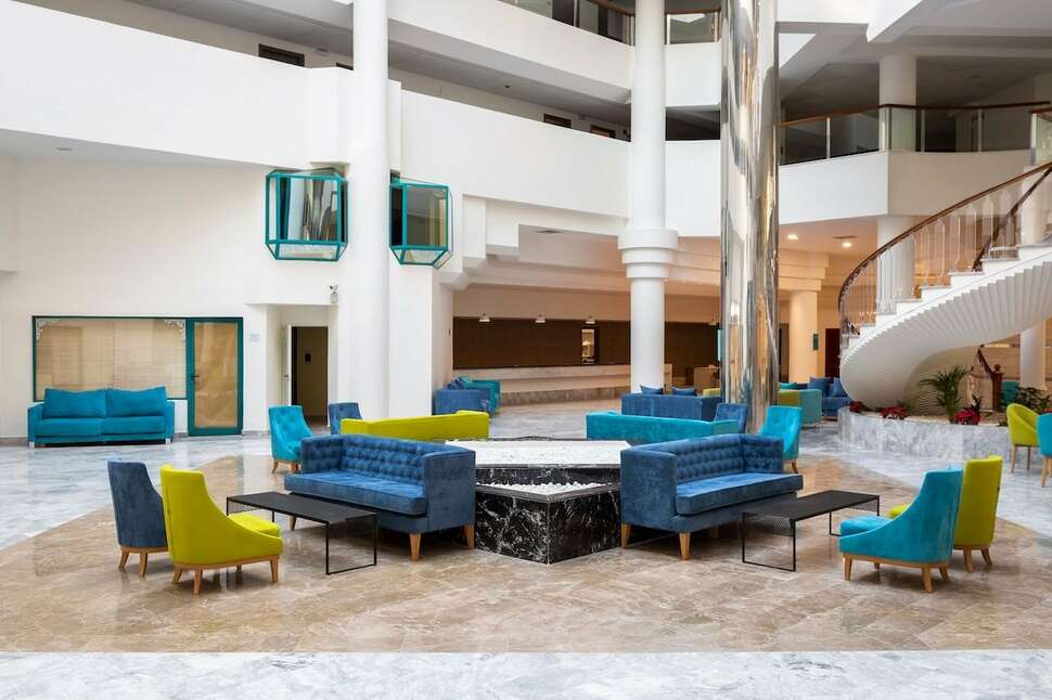 Een foto van het interieur van Alua Tenerife