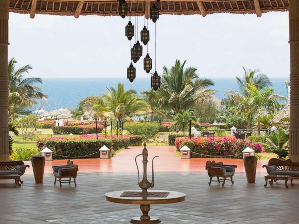 Een foto van het terras bij Royal Zanzibar Beach Resort