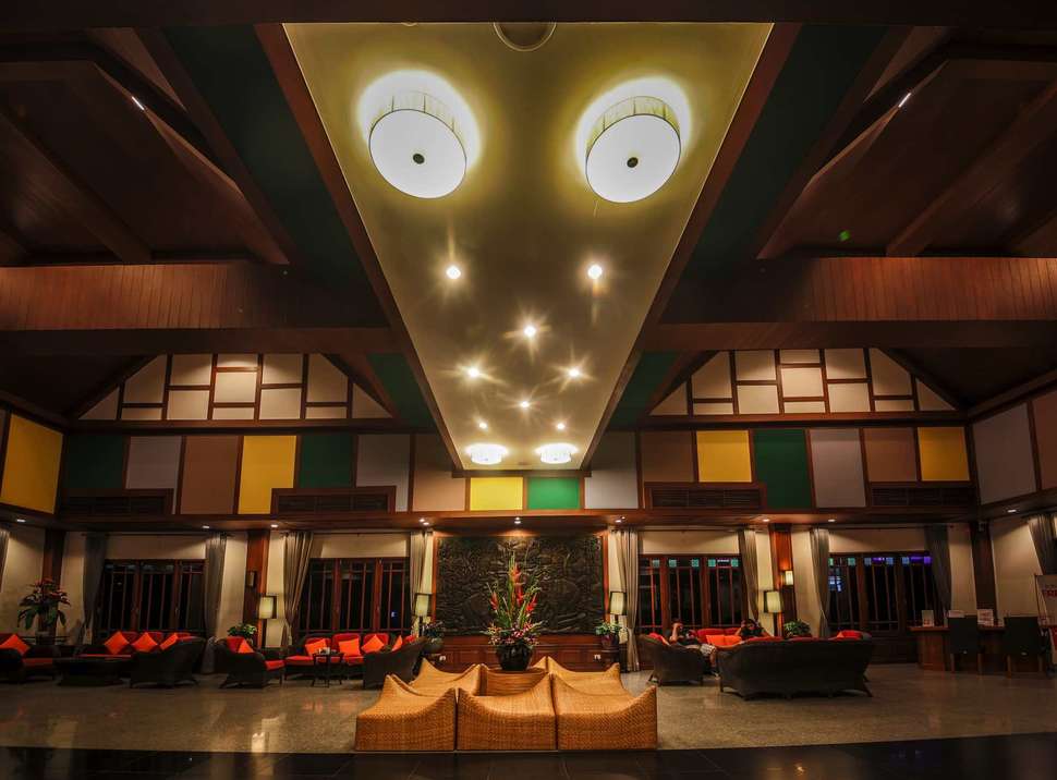 Een foto van het interieur van Best Western Premier Bangtao Beach Resort & Spa