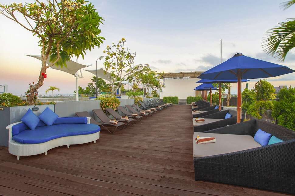 Een foto van De Vins Sky Hotel Seminyak