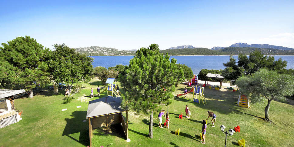 Ein Foto Colonna Hotel Du Golf