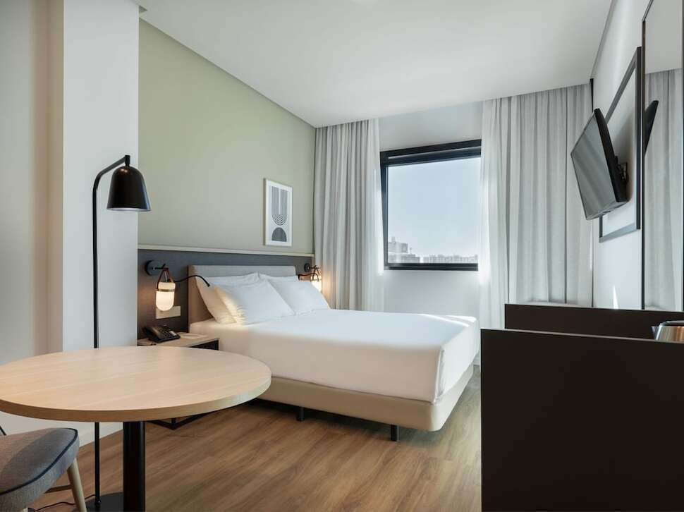 Een foto van Hotel Malaga Alameda Centro Affiliated by Melia