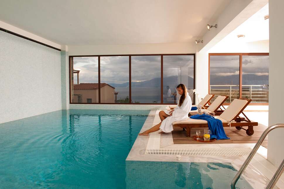 Een foto van het zwembad bij Miramare Resort & Spa
