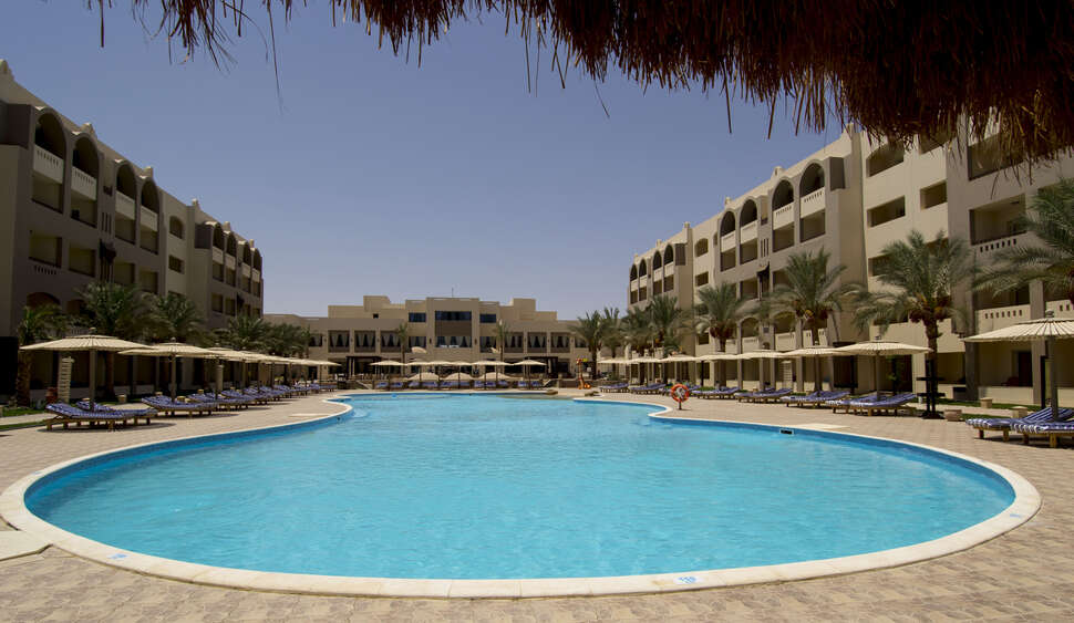 Een foto van een overzicht van El Karma Aqua Beach Resort