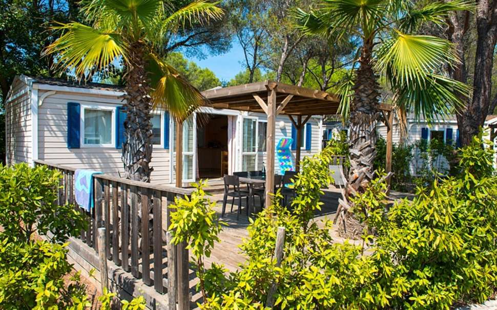 Een foto van de buitenkant van Camping Holiday Green