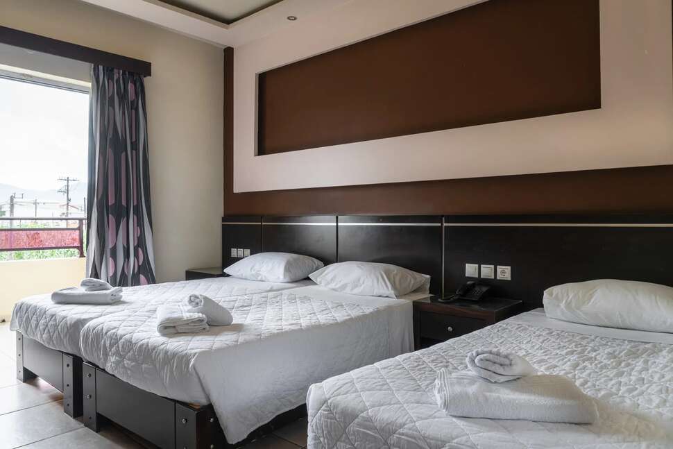 Ein Foto Canadian Hotel