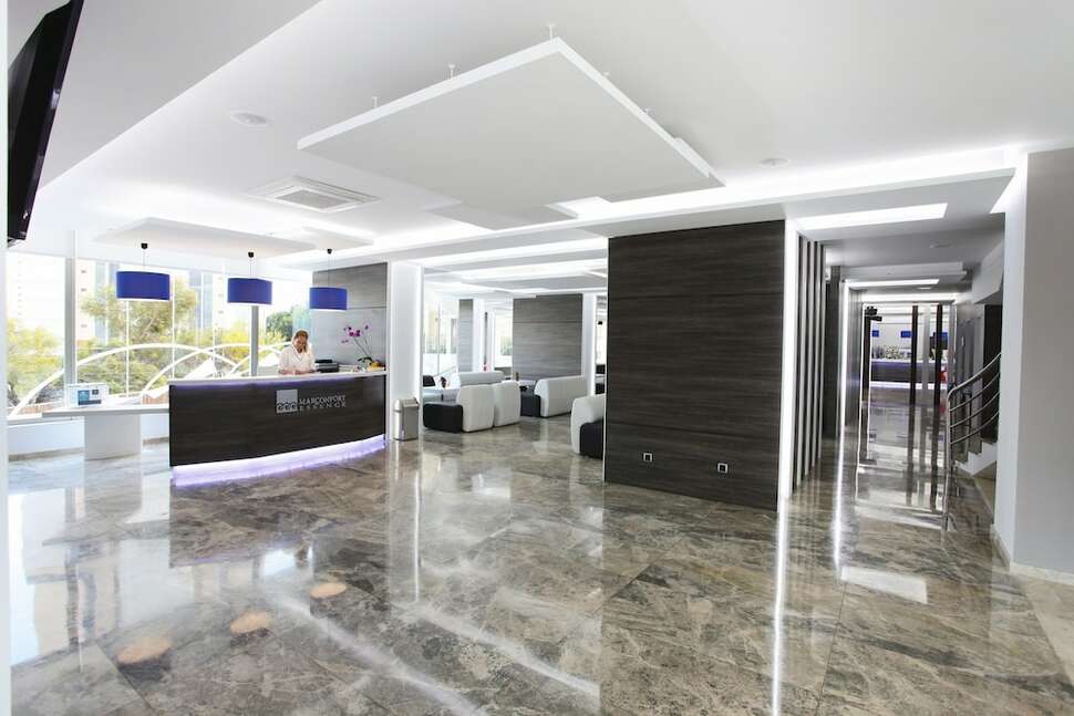 Een foto van het interieur van Flamingo Beach Resort