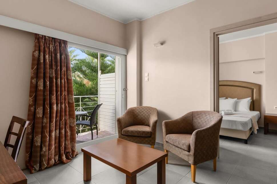 Een foto van Calamos Beach Hotel