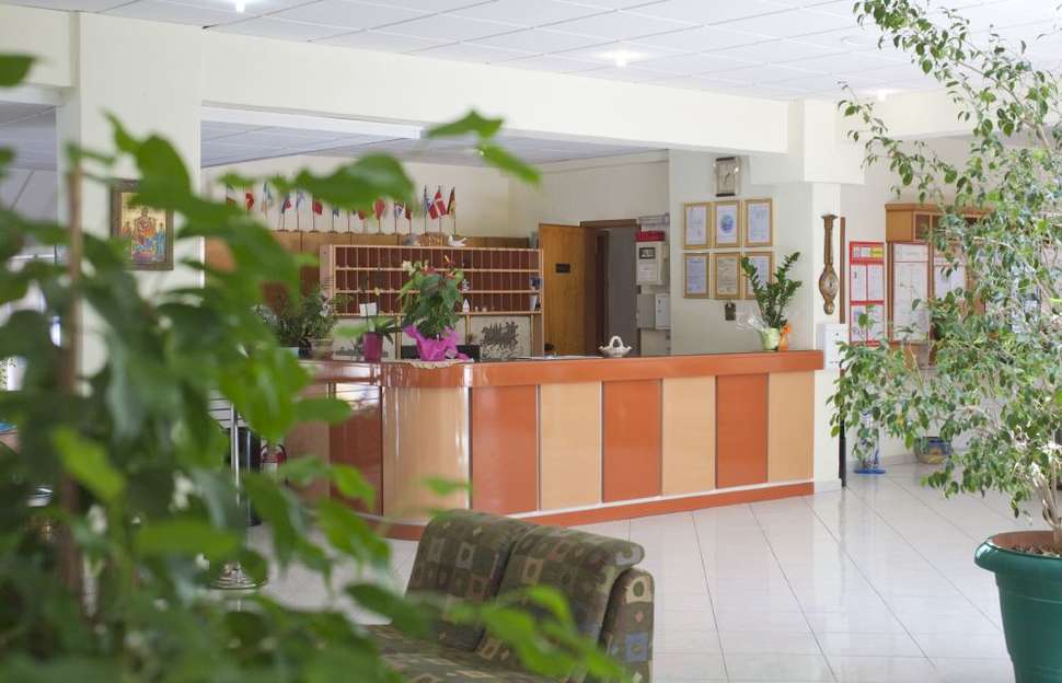 Een foto van het interieur van Miramare Bay