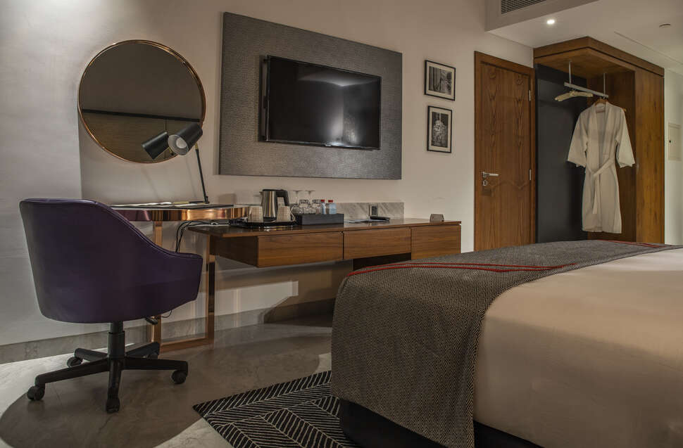Ein Foto The First Collection Waterfront A Tribute Portfolio Hotel