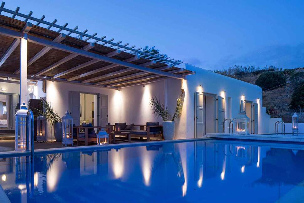 Een foto van het zwembad bij Myconian Ambassador - Relais & Chateaux
