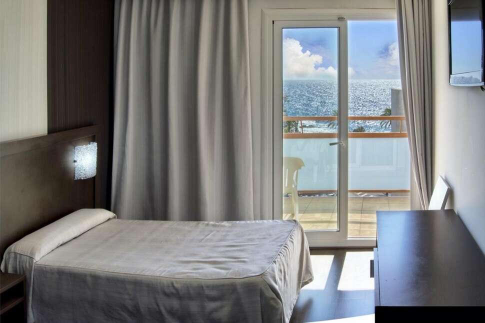 Een foto van The Place Mariner by Alegria