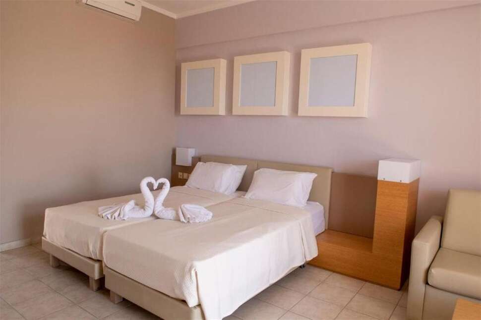 Een foto van Sovereign Beach Hotel