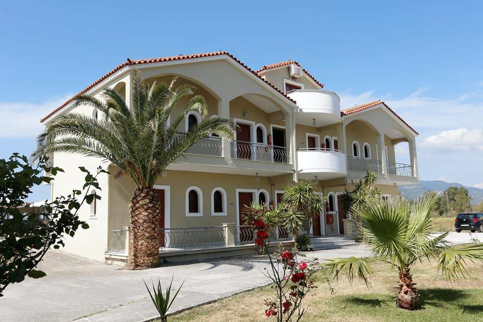 Een foto van de buitenkant van Imerti Resort Hotel