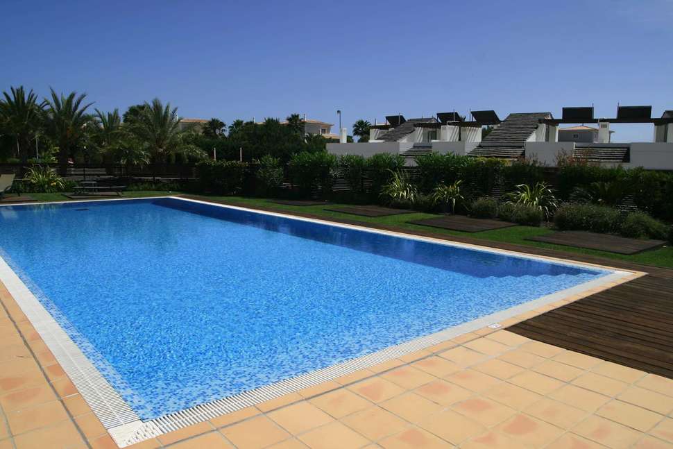 Een foto van het zwembad bij Belmar Spa & Beach Resort