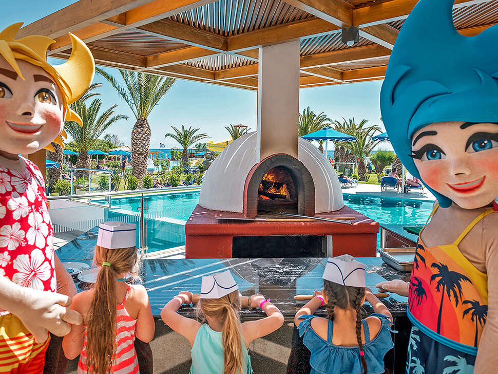 Ein Foto von den Einrichtungen im Mitsis Faliraki Beach Hotel & Spa