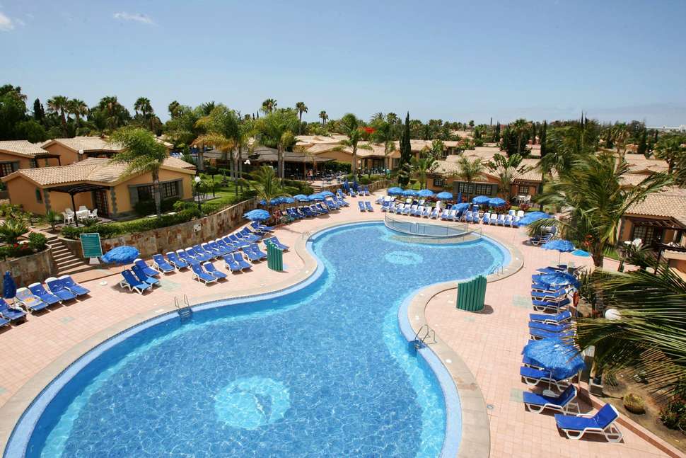 Een foto van het zwembad bij Maspalomas Resort by Dunas