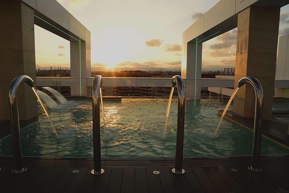 Een foto van het zwembad bij Hotel Olympus Palace
