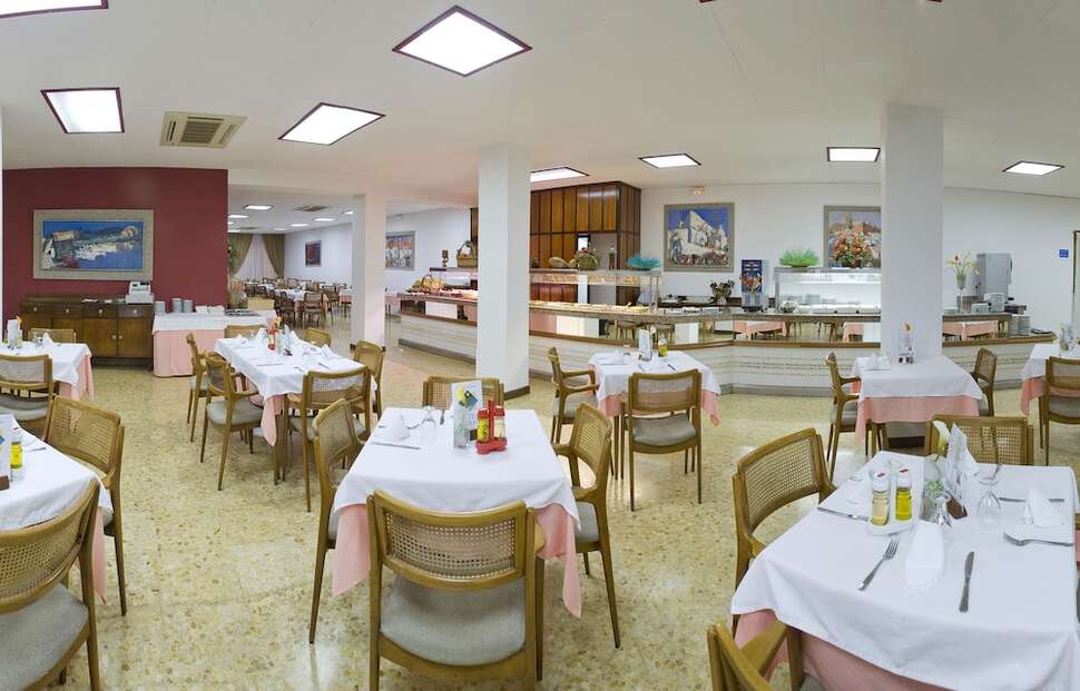 Een foto van Hotel Tropical Ibiza