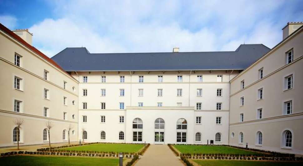 Ein Foto von der Außenansicht des B&B Hotel Disneyland® Paris