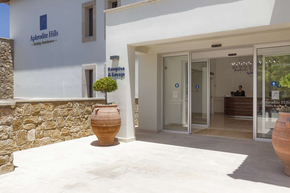 Een foto van Aphrodite Hills Rentals