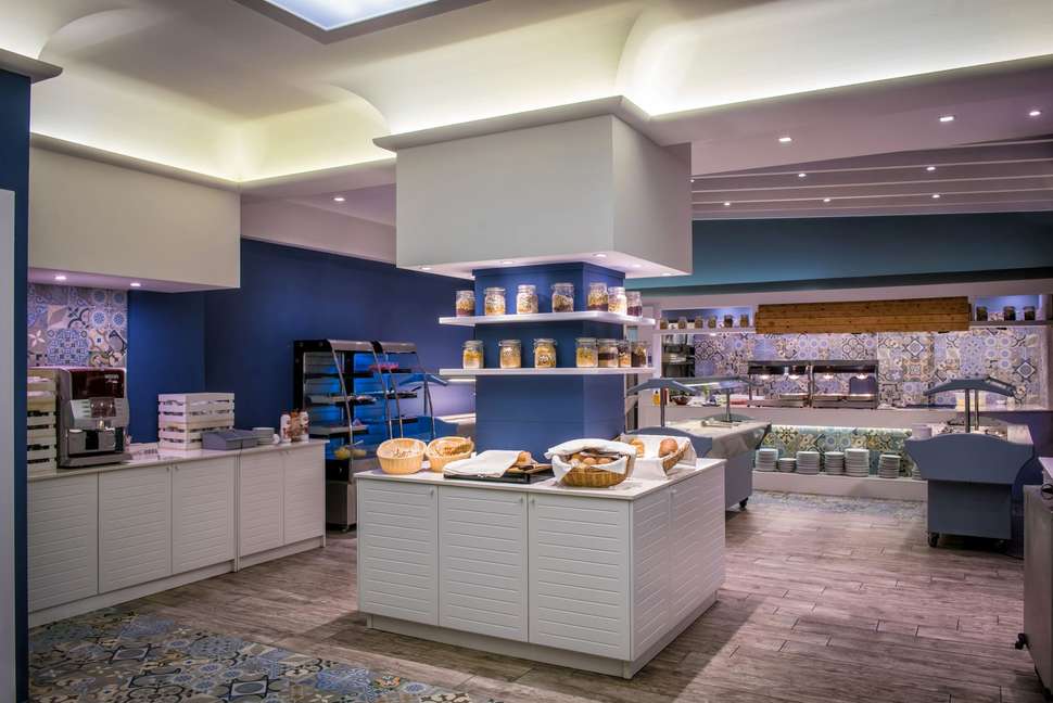 Een foto van de faciliteiten bij Stalis Hotel